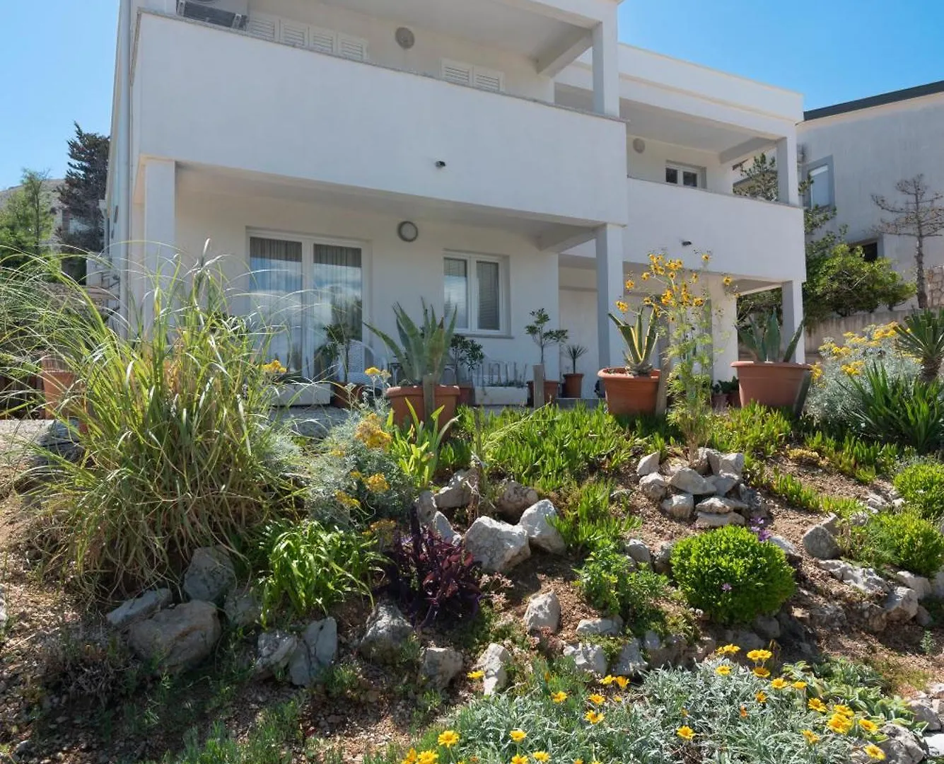 Apartments Veronika Pag Town 0*,  Kroatien