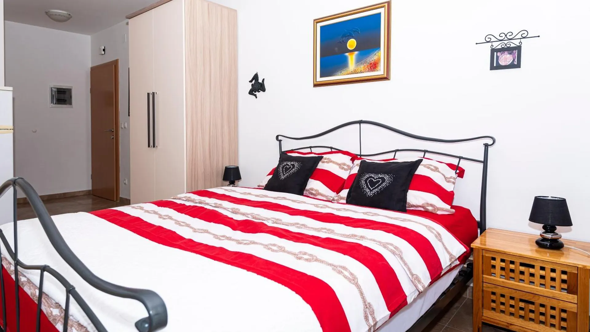 Apartments Veronika Pag Town 0*,  Kroatien